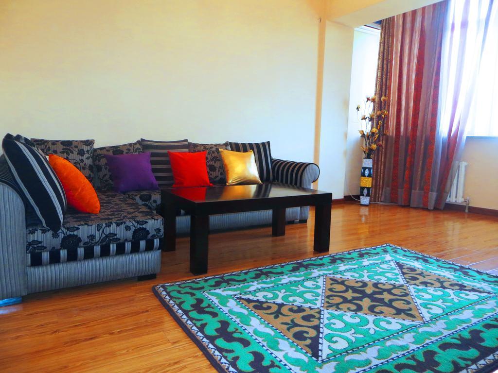 Bishkek House Apartament Esterno foto