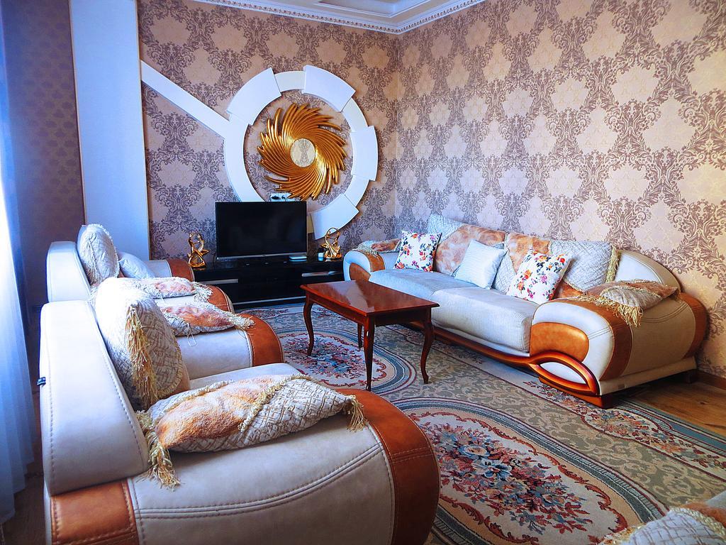 Bishkek House Apartament Esterno foto